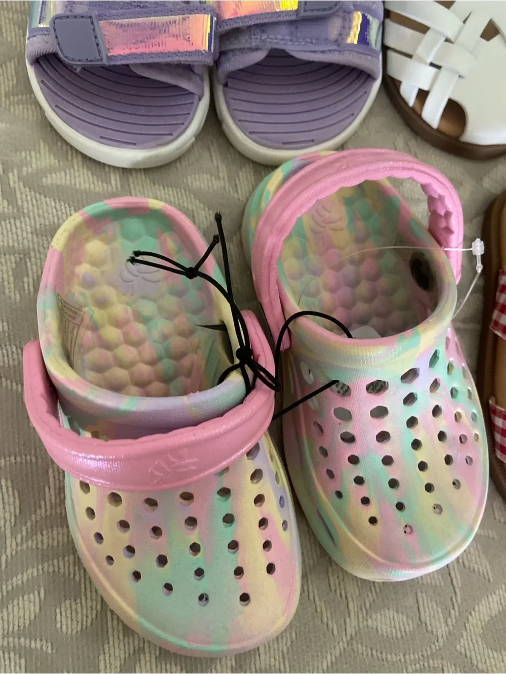 Cat & Jack  Pink Green Kids Clogs and sandals in gingham, purple and white NEW